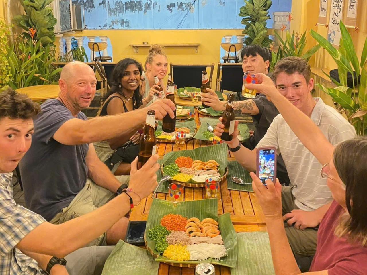 Saigon Authentic Hostel - Daily Walking Morning City Tour, Fresh Daily Breakfast, Gym & Rooftop Billiard TP. Hồ Chí Minh Ngoại thất bức ảnh