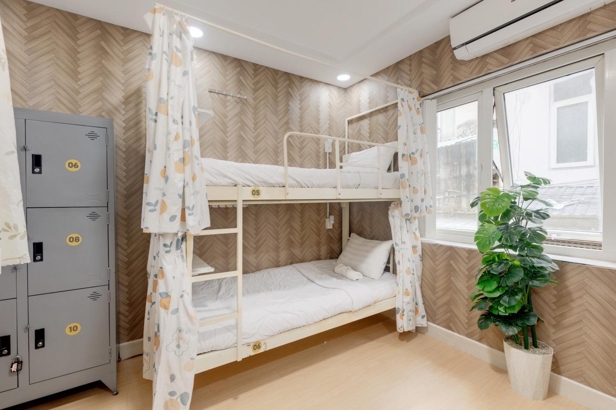 Saigon Authentic Hostel - Daily Walking Morning City Tour, Fresh Daily Breakfast, Gym & Rooftop Billiard TP. Hồ Chí Minh Ngoại thất bức ảnh