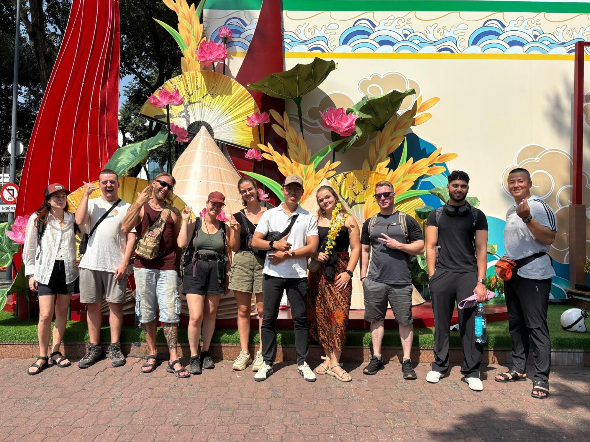 Saigon Authentic Hostel - Daily Walking Morning City Tour, Fresh Daily Breakfast, Gym & Rooftop Billiard TP. Hồ Chí Minh Ngoại thất bức ảnh